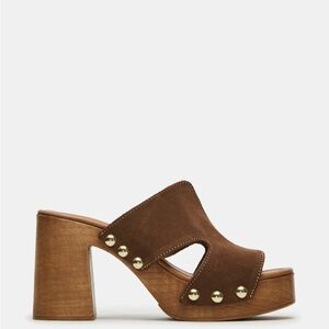 Steve Madden sun-kissed  Chestnut Suede Women's Clogs